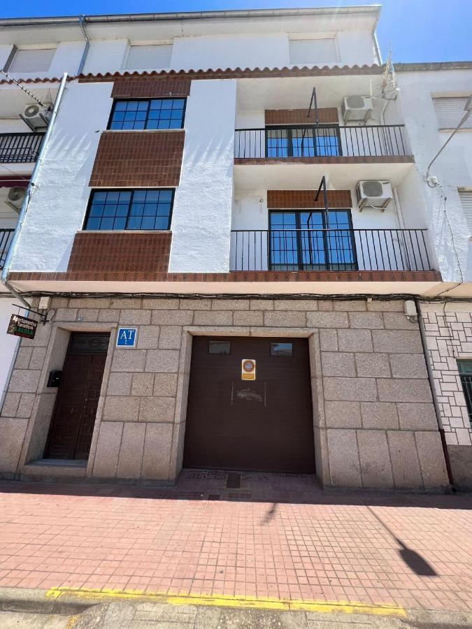 Lalola Ideal Familias Apartment *